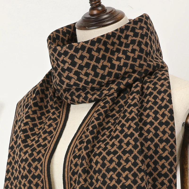 Elegant Geometric Knit Scarf