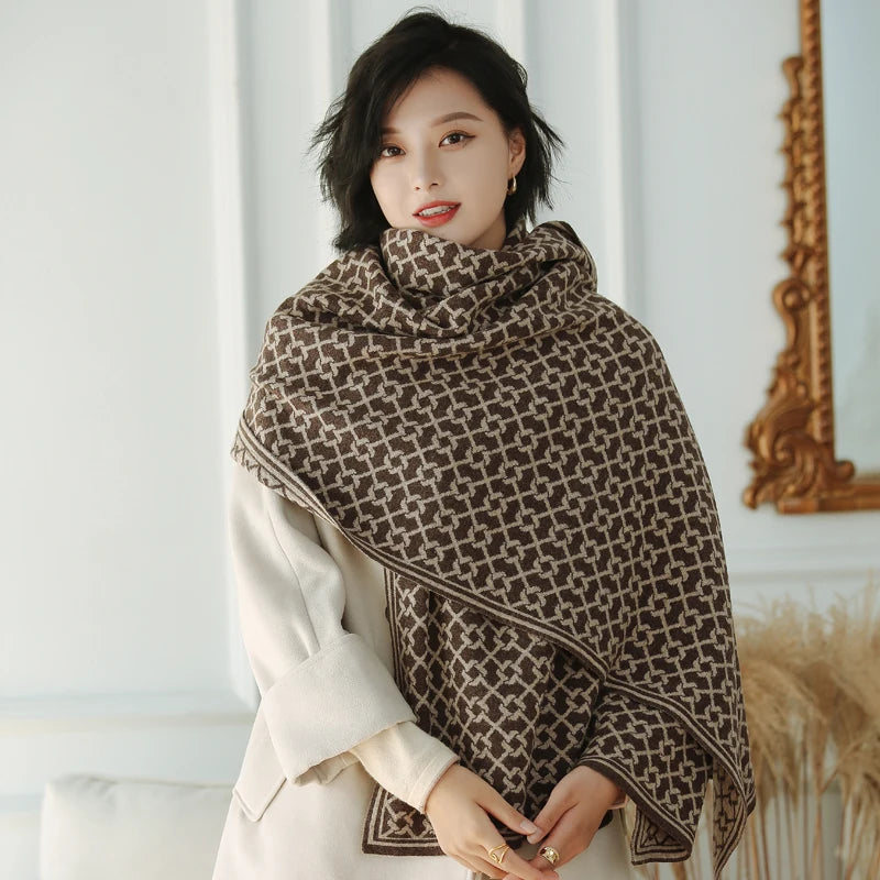 Elegant Geometric Knit Scarf